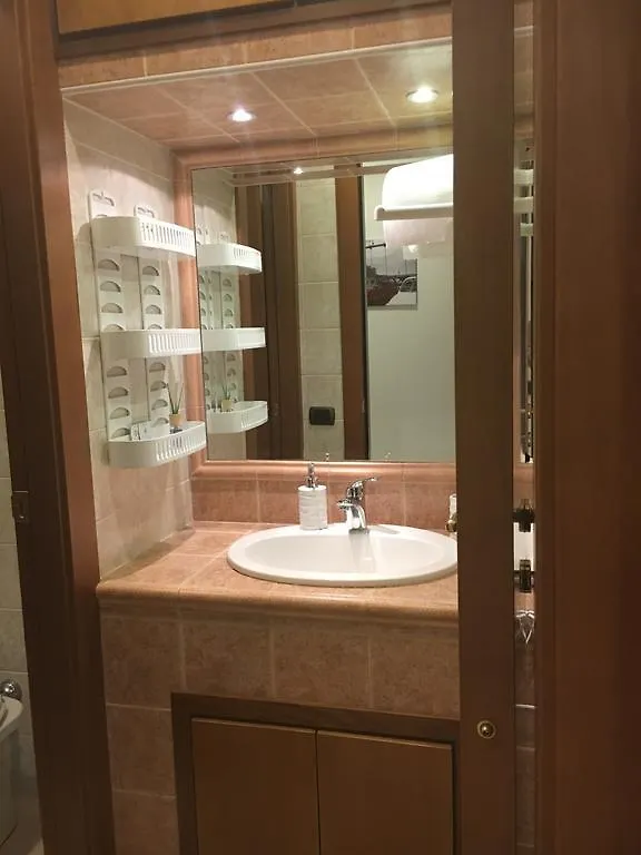 Apartment Amadeus Roma 0*,  Italia
